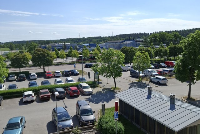 Västra bangatan 35, Märsta - bild 1