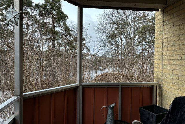 Paviljongvägen 22, Saltsjö-boo - bild 1