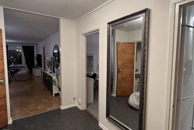 Molkomsbacken 28, Farsta - bild 2