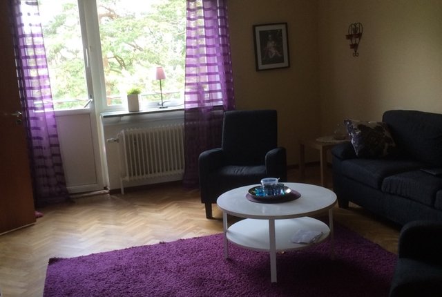 Göksholmsbacken 29, Bandhagen - bild 1