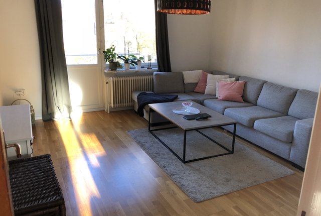 Fogdevägen 82, Bagarmossen - bild 1